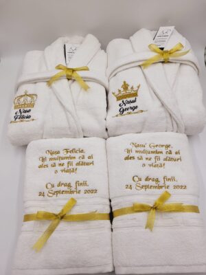 Cos de cumparaturi 11 Halat baie personalizat nasi