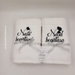 Cadou Nasi Set 2 prosoape brodate Nasu' Bogatasu/ Nasa Bogatasa